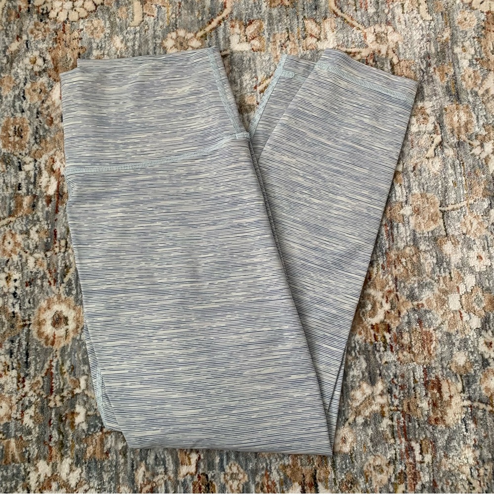 Lululemon Wunder Under Leggings 25”